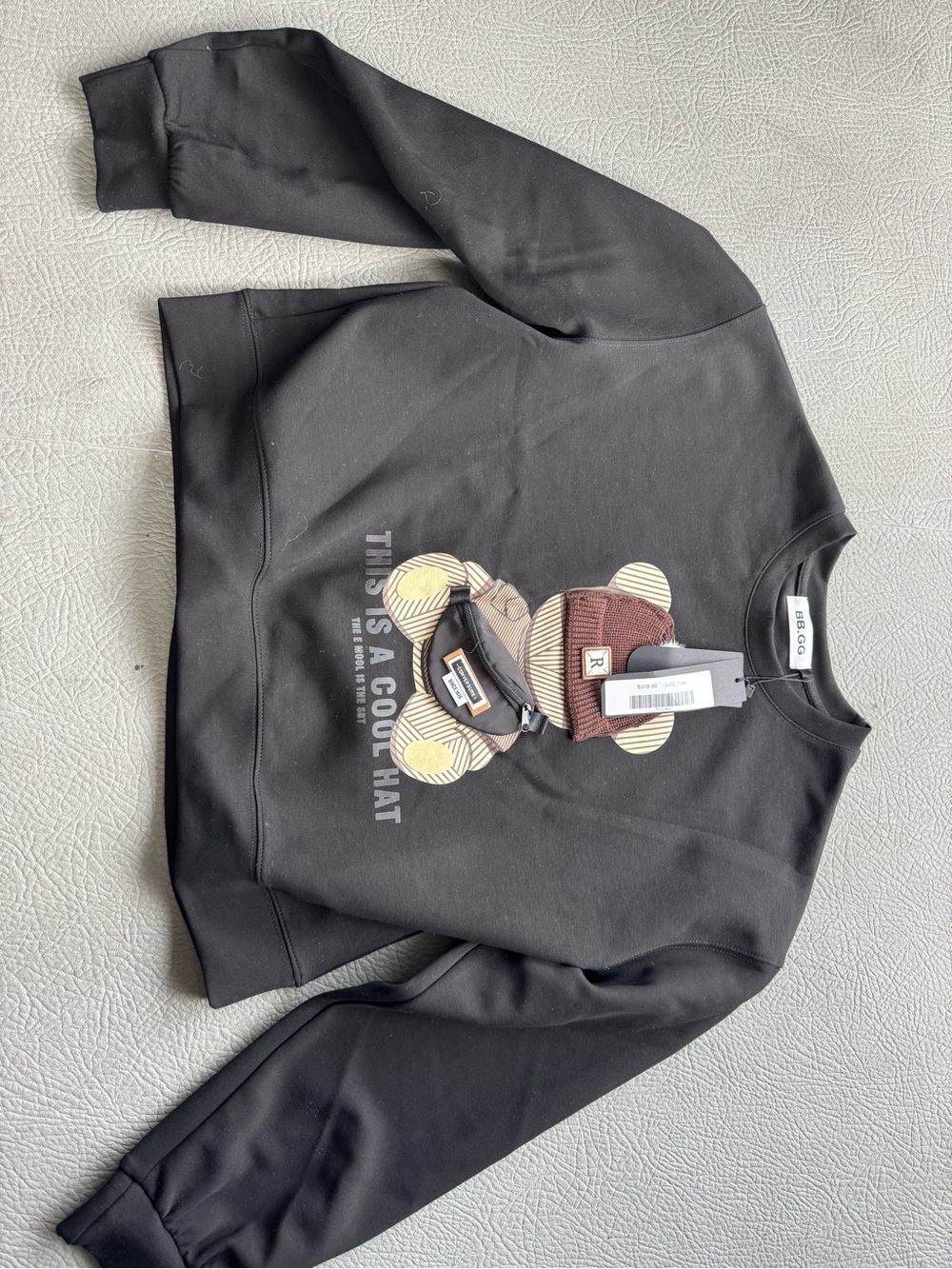 Black Graphic Bear Pullover Sweatshirt - Unbranded